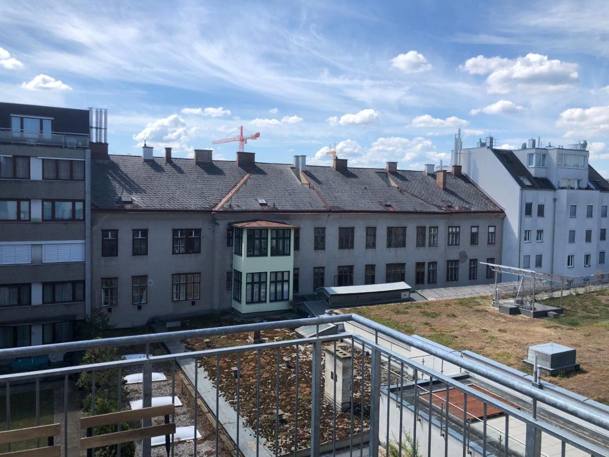 Helle 4 Zimmer Familien-Wohnung Mit Balkon! Schloss Schonbrunn In Gehdistanz Bécs Kültér fotó