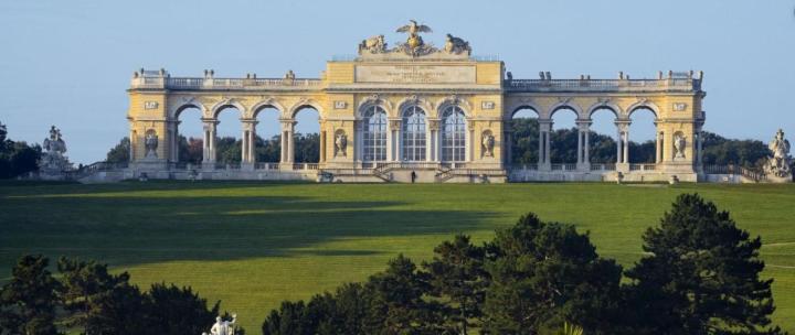 Helle 4 Zimmer Familien-Wohnung Mit Balkon! Schloss Schonbrunn In Gehdistanz Bécs Kültér fotó