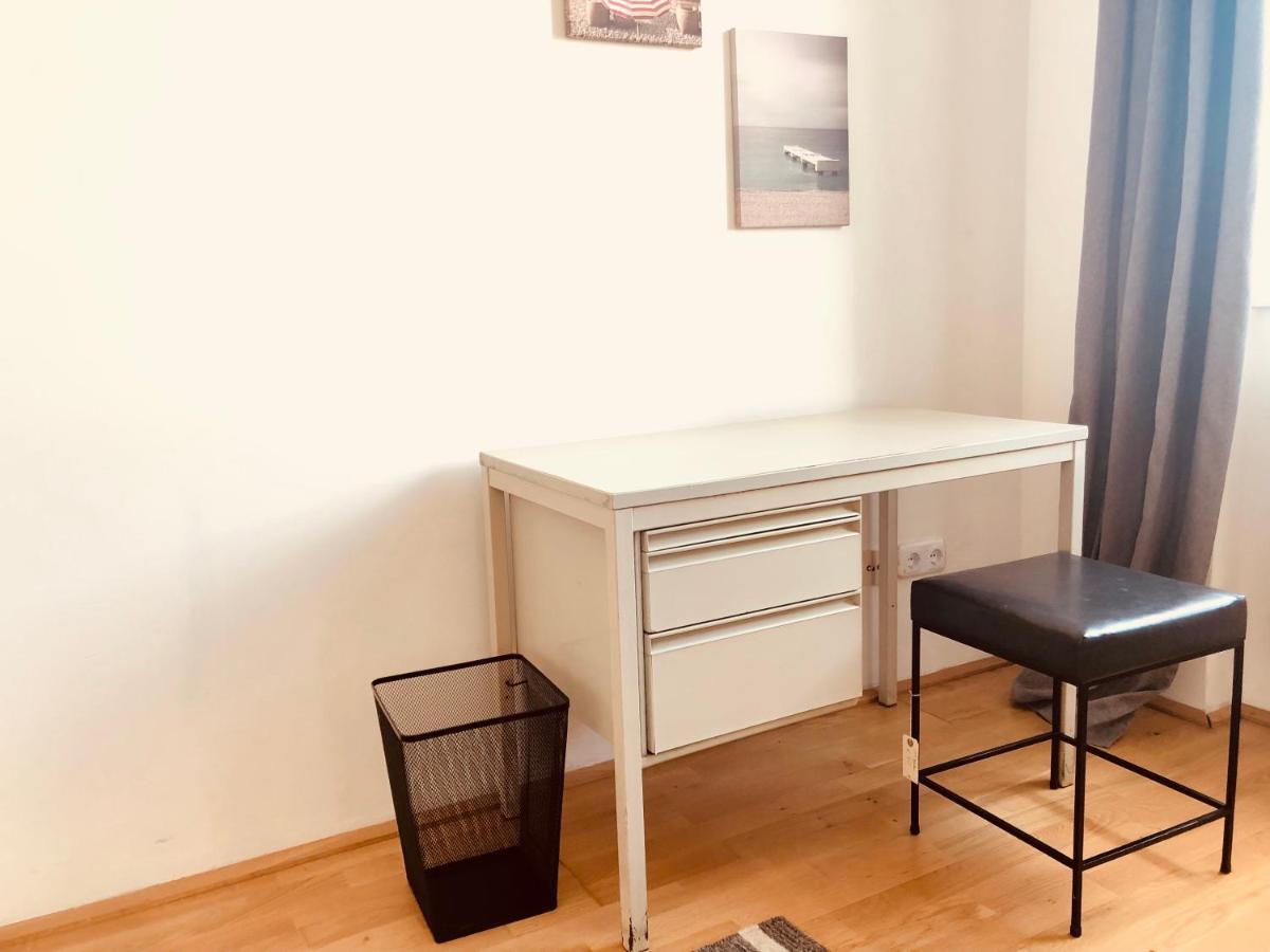 Helle 4 Zimmer Familien-Wohnung Mit Balkon! Schloss Schonbrunn In Gehdistanz Bécs Kültér fotó
