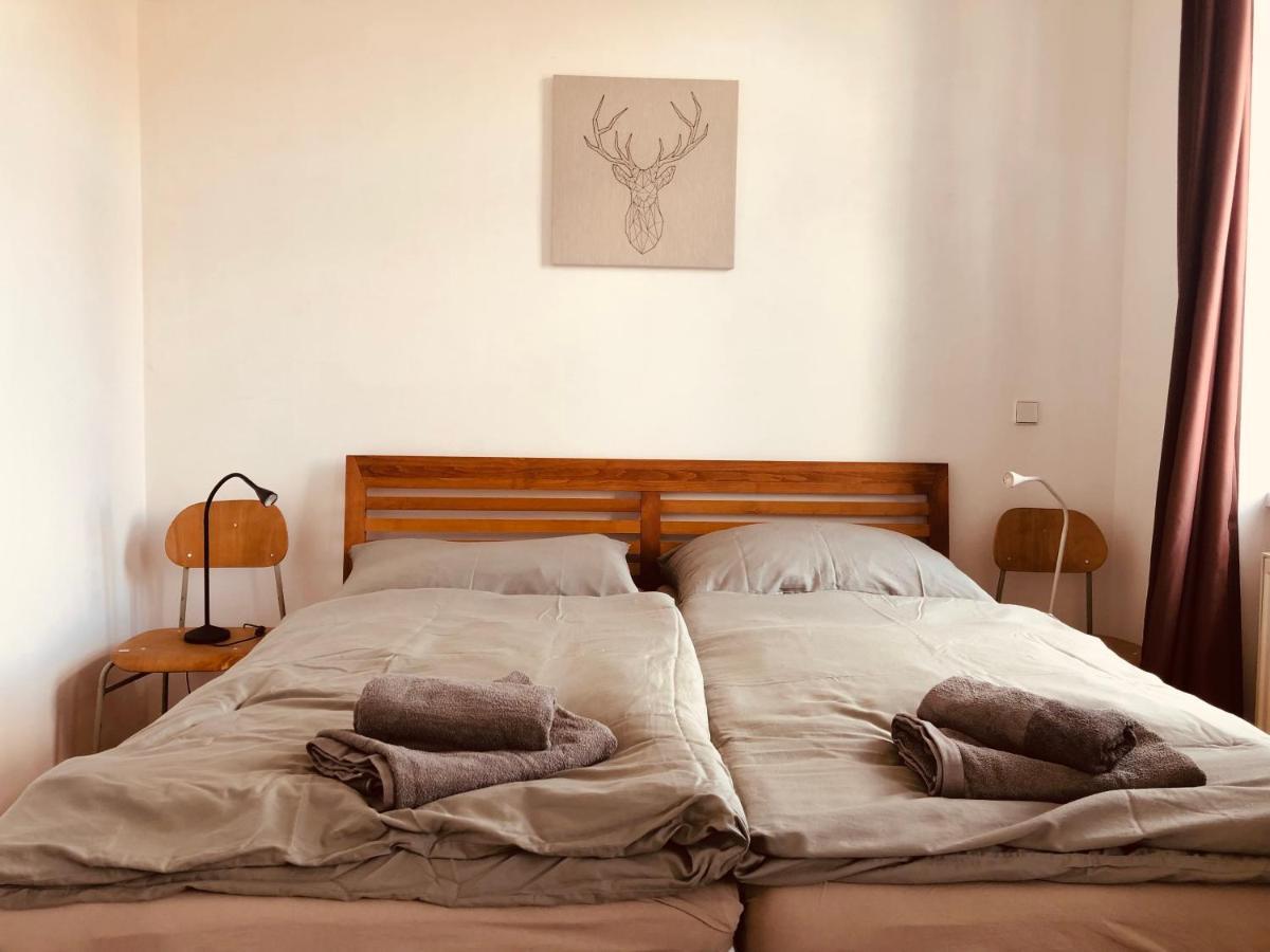 Helle 4 Zimmer Familien-Wohnung Mit Balkon! Schloss Schonbrunn In Gehdistanz Bécs Kültér fotó